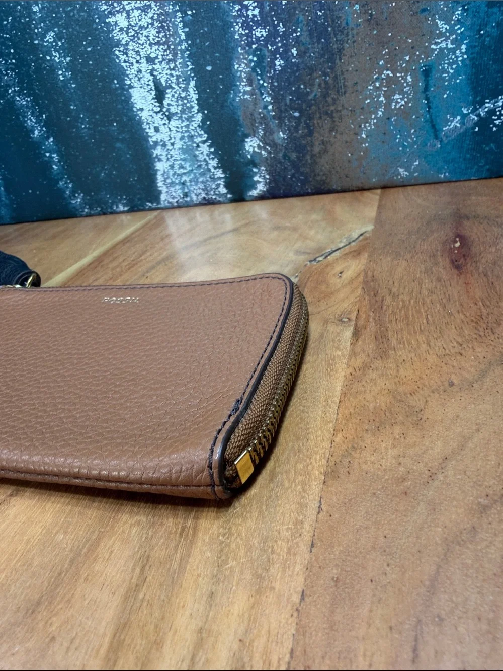 Fossil Quiet Luxury 2010’s Brown Leather Wristlet‎ Tassel Zip Wallet (VGUC)